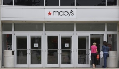 Macy’s reports fall in sales, forms e-commerce JV in China