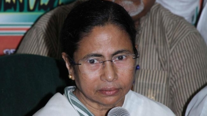 Mamata to meet PM to seek aid for flood-hit west bengal