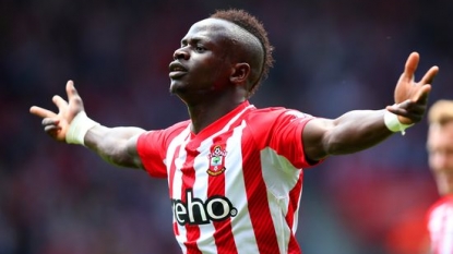 Manchester United launch surprise move for Southampton forward Sadio Mane