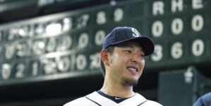 Mariners’ Hisashi Iwakuma Throws No-Hitter Against Orioles