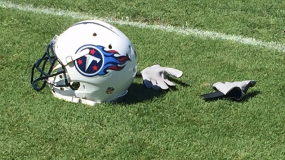 Mariota’s streak intact after 1st practice at Titans stadium