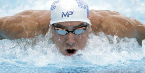 Michael Phelps storms to 200m medley title