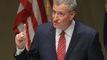 NYC mayor: I’m not micromanaging image by screening records