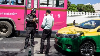 Bangkok Bombing: Police Hunt For Suspect