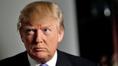 Trump Digs in, Defends Tirades Against Megyn Kelly