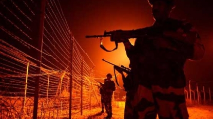 Pakistani, Indian troops trade fire, killing 3 in Kashmir