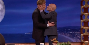 Patrick Stewart kisses Conan O’Brien, fails at magic with James Corden