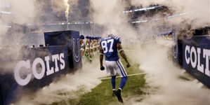 Patriots bring in Reggie Wayne for physical, report says