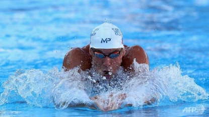 Phelps Swims 2015 World Best in 200m Butterfly