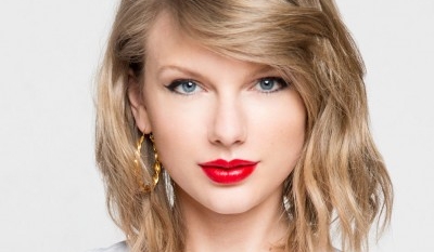 Oxford Union makes video plea to Taylor Swift