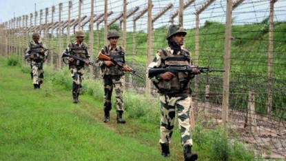 India, Pak trade heavy fire at border outpost in Jammu district