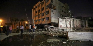 Massive car bomb explodes in Cairo, wounding 6 police