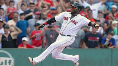 Red Sox pound Mariners