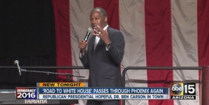 Ben Carson, in Phoenix Tuesday, still polling 3rd in GOP race