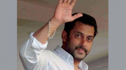 Salman Khan replicates Bajrangi Bhaijaan role in real life