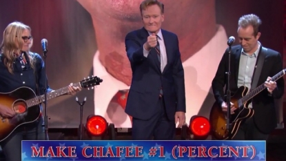 Chafee thanks comedian O’Brien for unsolicited campaign song