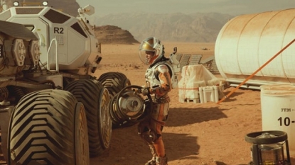 Second Official Trailer For The Martian Starring Matt Damon