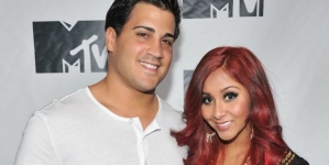 Snooki Slams Anna Duggar for Standing by Josh Amid Ashley Madison Scandal