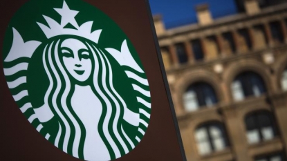 Starbucks begins selling beer and wine in Brooklyn and nationwide