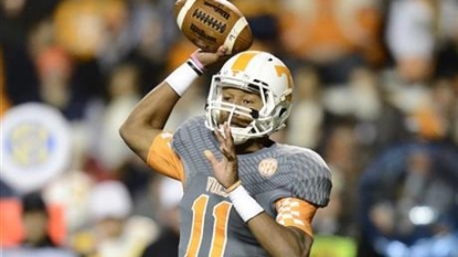 Tennessee opens training camp facing higher expectations