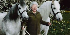 Royal photo exhibition to mark British Queen’s record reign