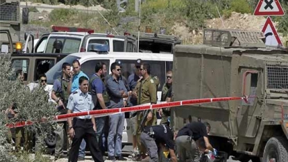 Palestinian killed after stabbing Israeli police officer