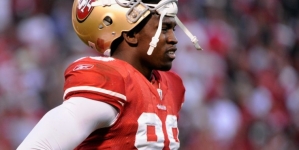 49ers linebacker Aldon Smith released after arrest