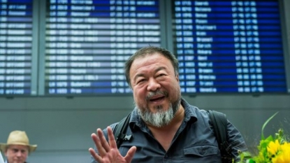 Theresa May intervenes to grant Ai Weiwei full access to Britain