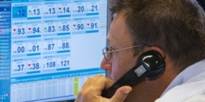 FTSE 100 loses £74bn amid China markets woe