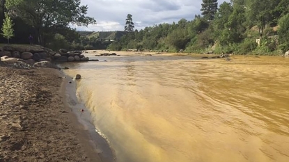 Governor to tour environmental disaster on Animas River