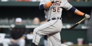 Tigers trade Cespedes to Mets for pitchers