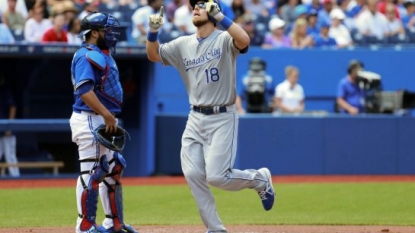 Toronto Blue Jays complete busy week; acquire Ben Revere from Philadelphia