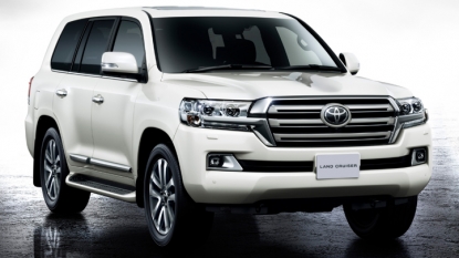 Toyota introduces updated JDM-spec 2016 Land Cruiser