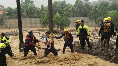 Typhoon Soudelor kills 12 in E China