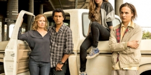 Watch The Opening Scene From Fear The Walking Dead