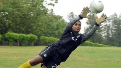 West Ham signing of Indian goalkeeper sets Twitter alight