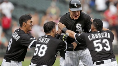 White Sox top Rays on walk-off walk