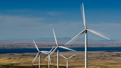 Wind turbines reach new heights in push for greater renewable energy returns