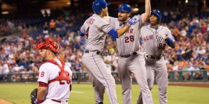 Wright returns to Mets, bats cleanup