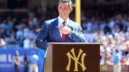 Yankees retire Jorge Posada’s No. 20 in pre-game ceremony