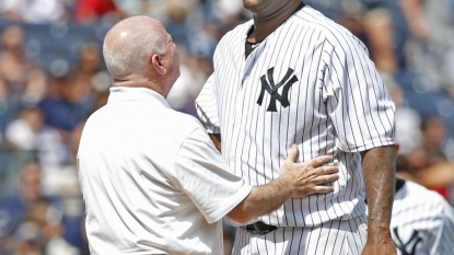 Yanks place CC Sabathia on DL, knee injury could end season