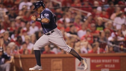 Hechavarria hits a walkoff HR, Marlins top