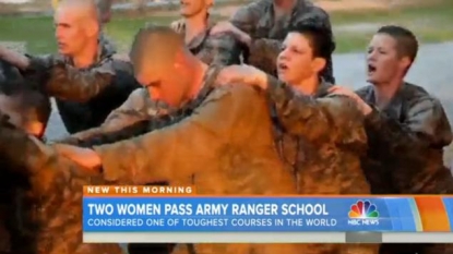 First US women to graduate combat school