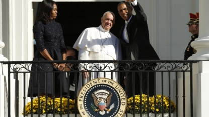 Adoring crowds greet pope in nation’s capital