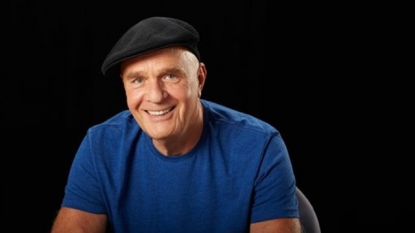 Author Wayne Dyer passes away at 75