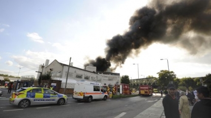 Baitful Futuh Mosque fire: South London mosque in flames