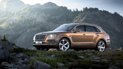 Bentley Unveils the World’s Fastest Production SUV