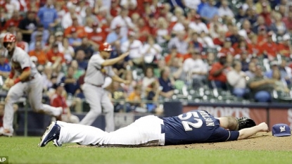 Brewers pitcher Nelson still in hospital after liner to head