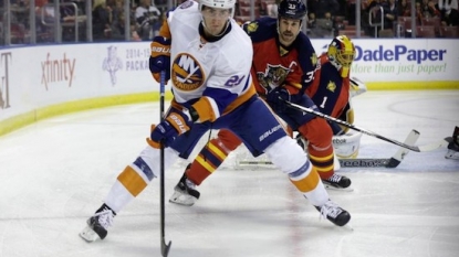 Brock Nelson, Islanders agree to three-year, $7.5 million extension