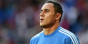 Navas cried over failed Man United move